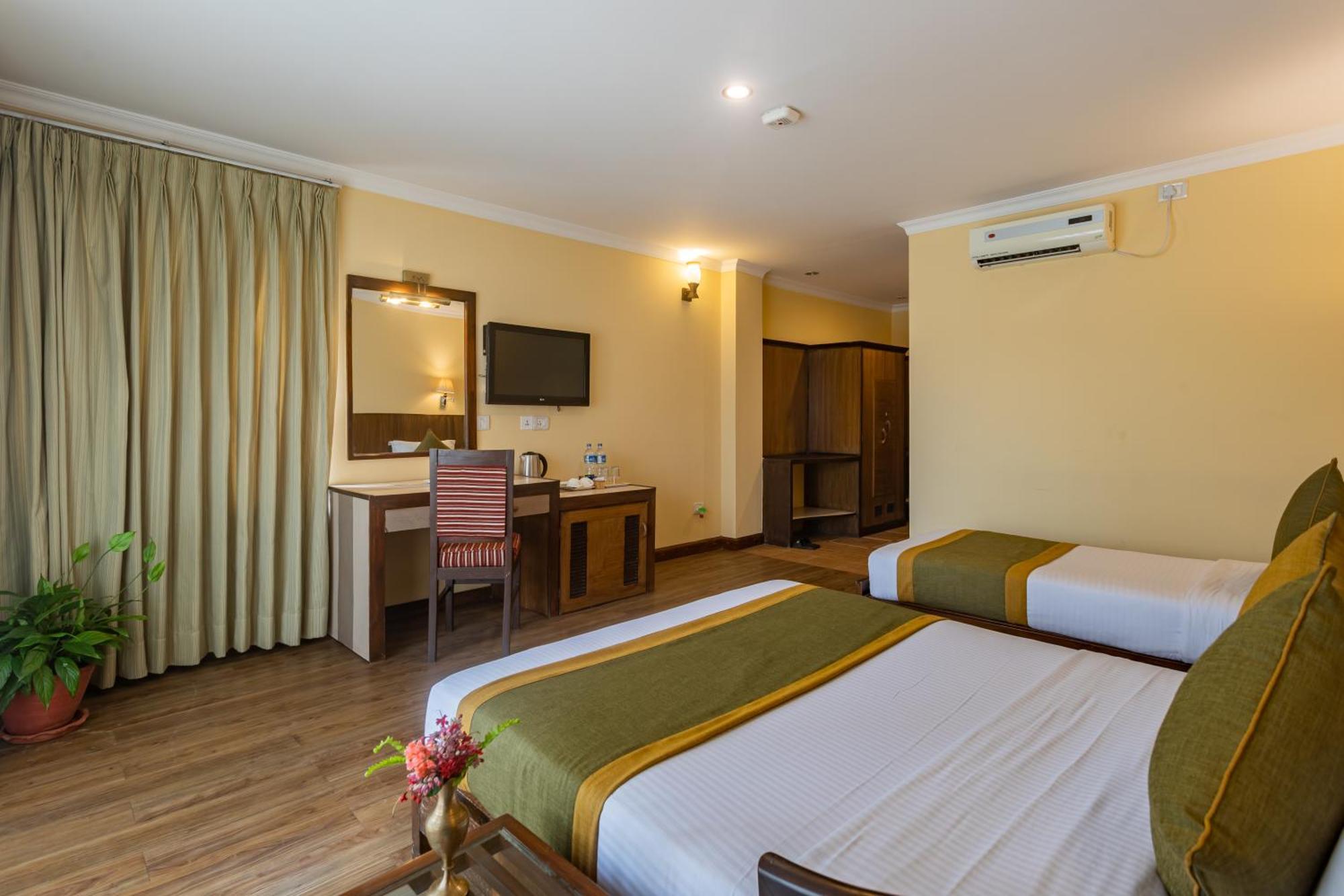 Mount Kailash Resort Pokhara Exterior photo