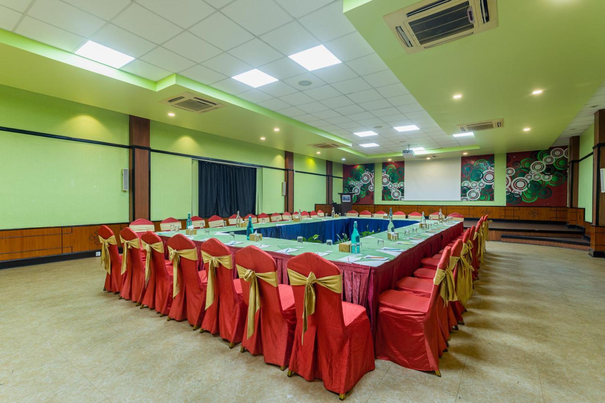 Mount Kailash Resort Pokhara Exterior photo