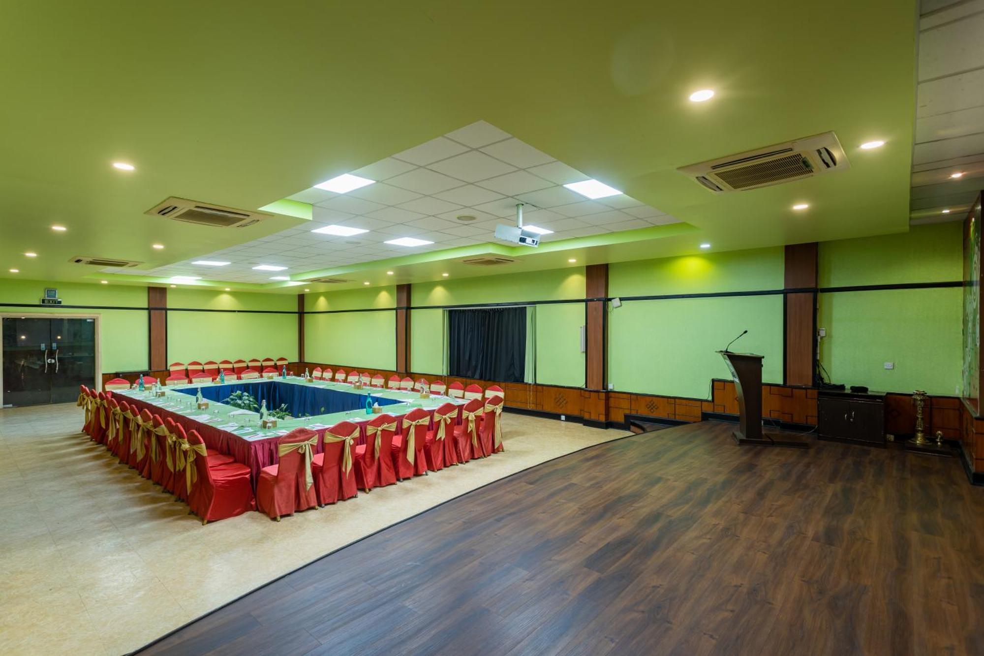 Mount Kailash Resort Pokhara Exterior photo